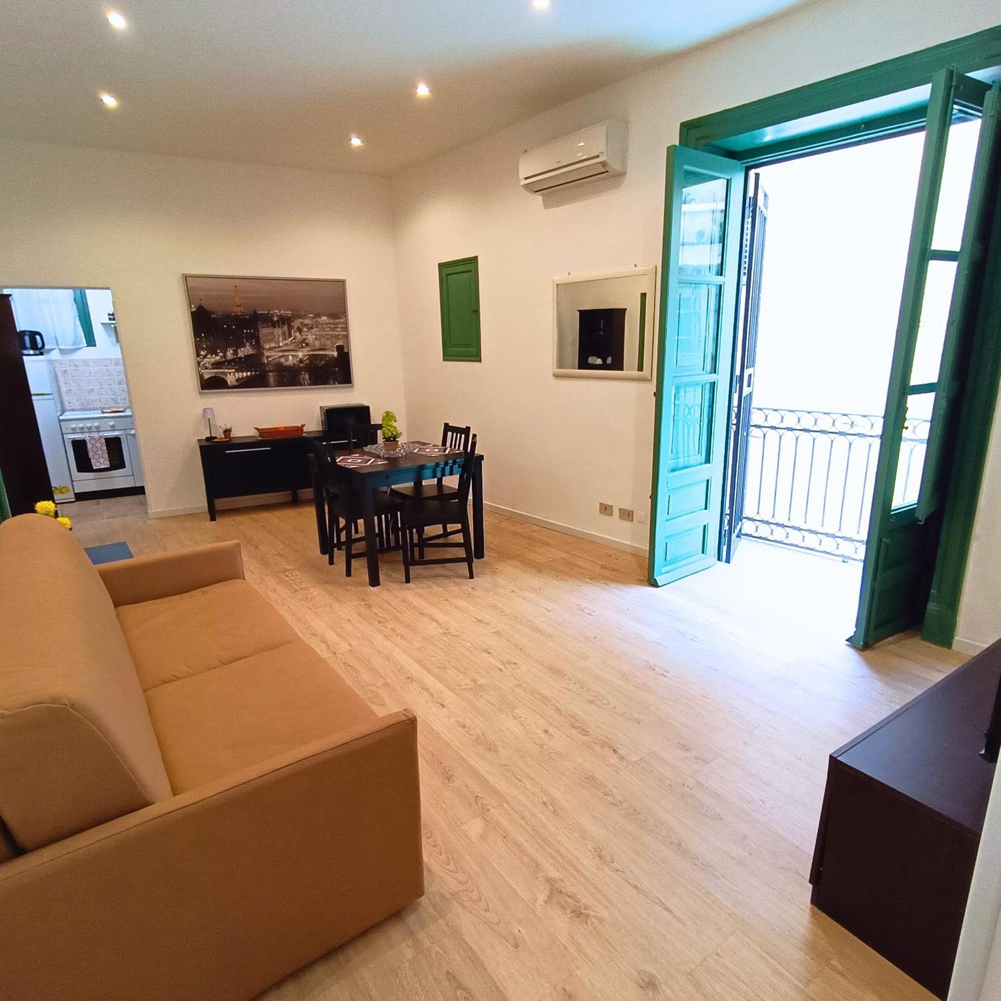 Appartement Centro Storico Casa Bellini ***** à Palerme Extérieur photo